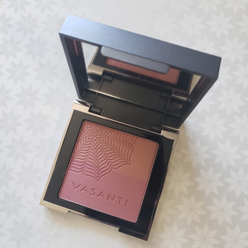 Vasanti Blush Duo- The Wild Life